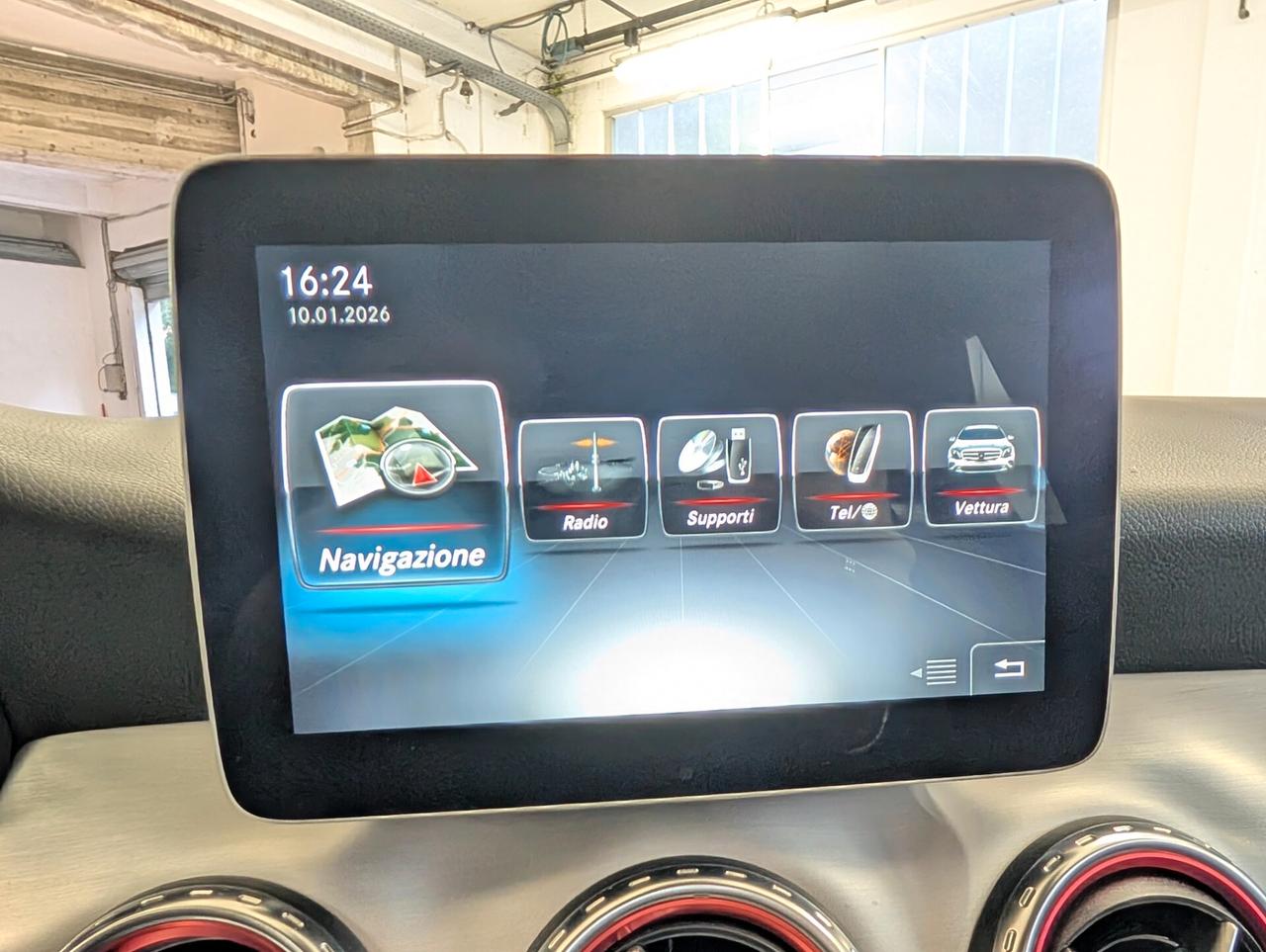 Mercedes-benz GLA 200 d Automatic Premium