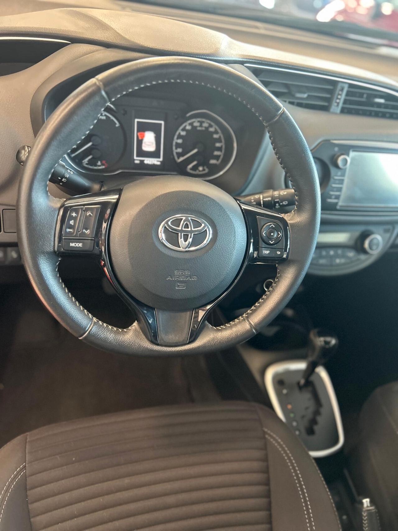 Toyota Yaris 1.5 Hybrid 5 porte Active