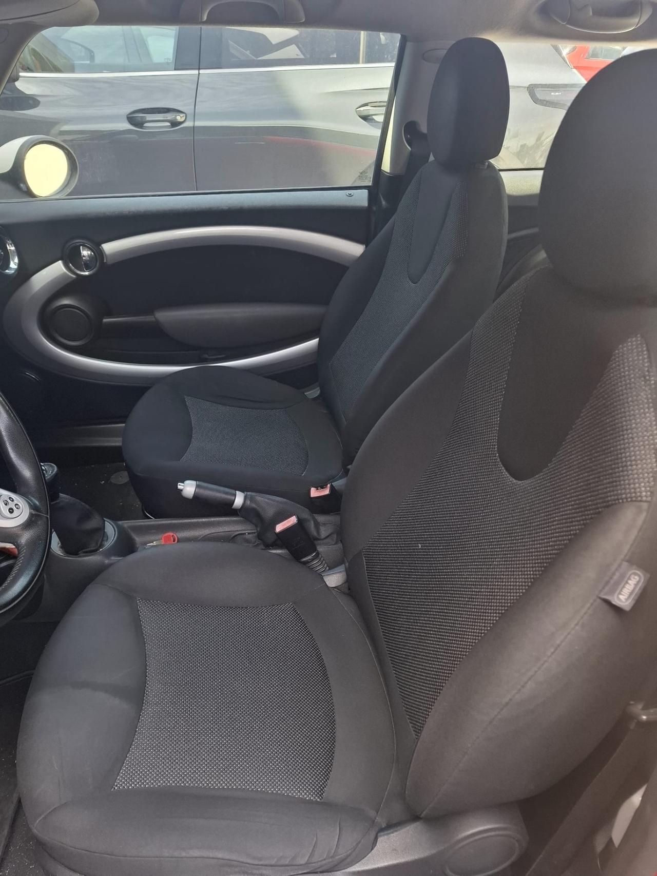 Mini 1.6 16V Cooper