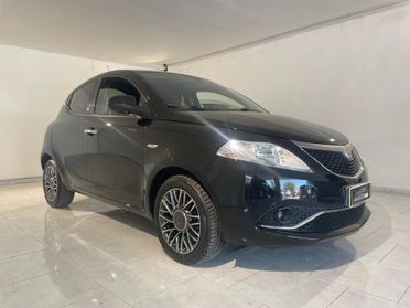 Lancia Ypsilon 1.2 GPL Ecochic Gold