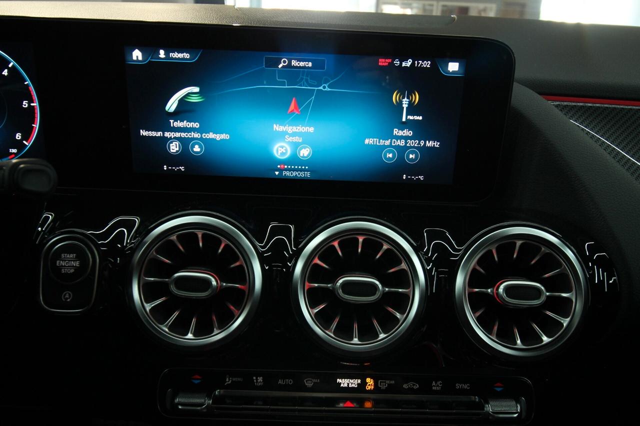 MERCEDES GLA 200D AUT PREMIUM AMG
