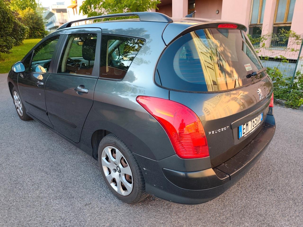 Peugeot 308 1.6 hdi sw neopatentati