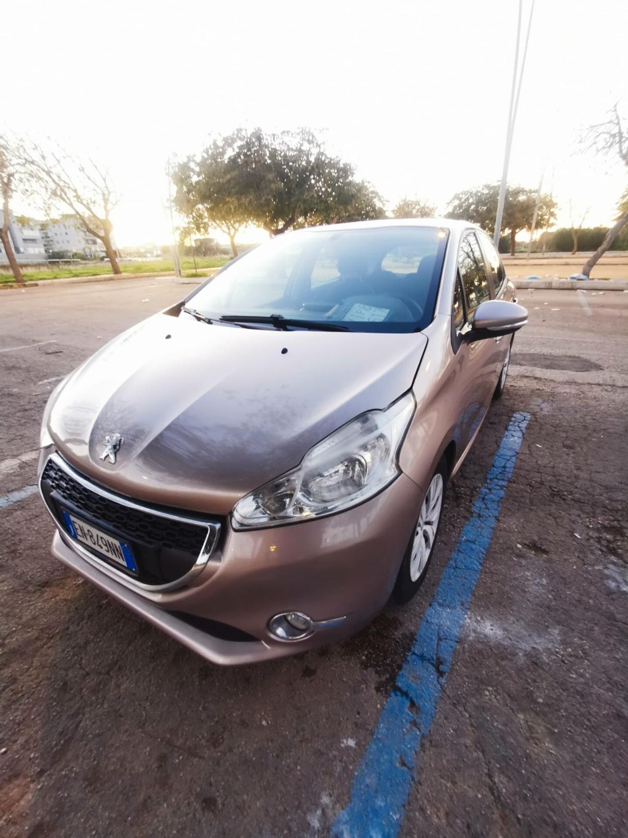 Peugeot 208 1.6 e-HDi 92CV 5P. Allure SUPERPREZZO