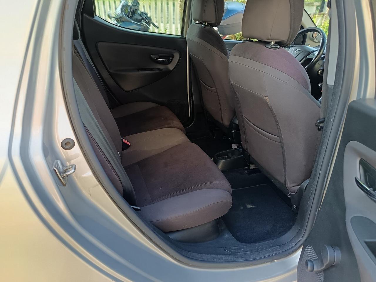 LANCIA Ypsilon 1.3 MJT 16V 95 CV 5 porte S&S Gold