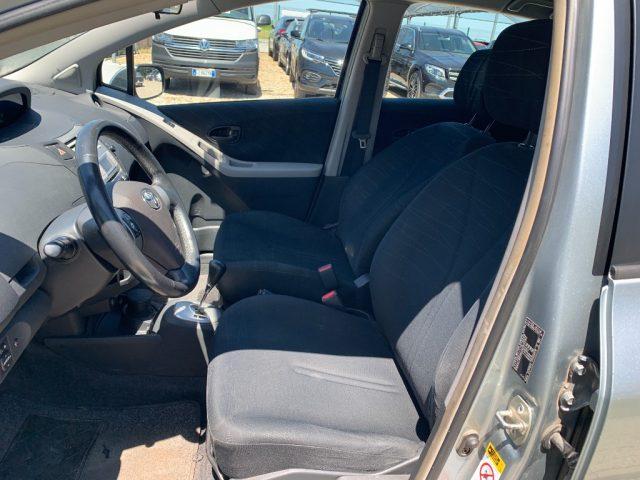 TOYOTA Yaris 1.3 5 porte Sol