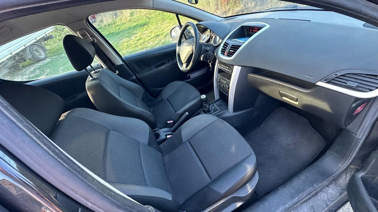 Peugeot 207 1.4 HDi 70CV 5p. Energie