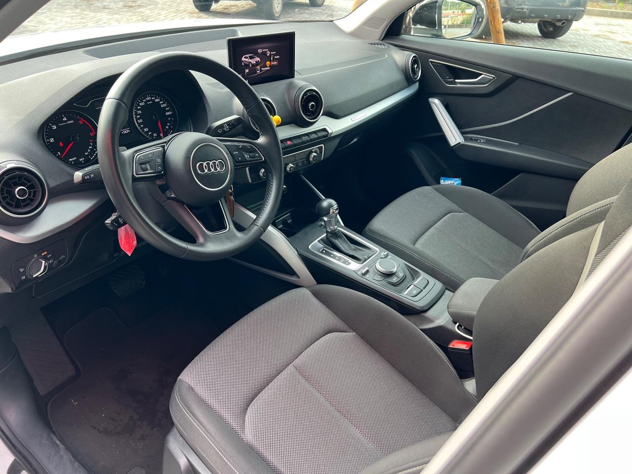 Audi Q2 30 TDI 1.6 - 57.000KM