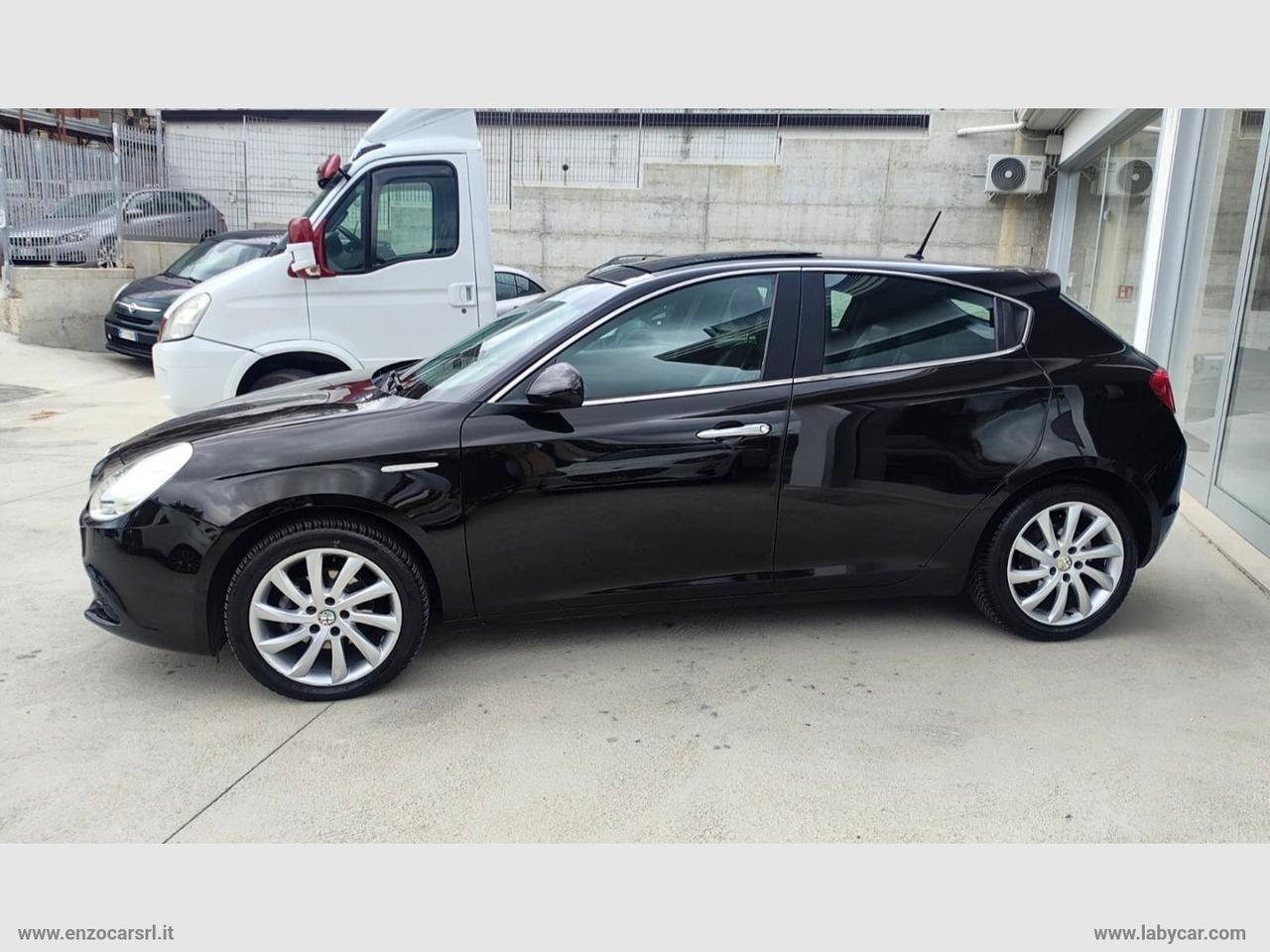 ALFA ROMEO Giulietta 1.6 JTDm-2 105 CV Distinctive TETTO APRIBILE