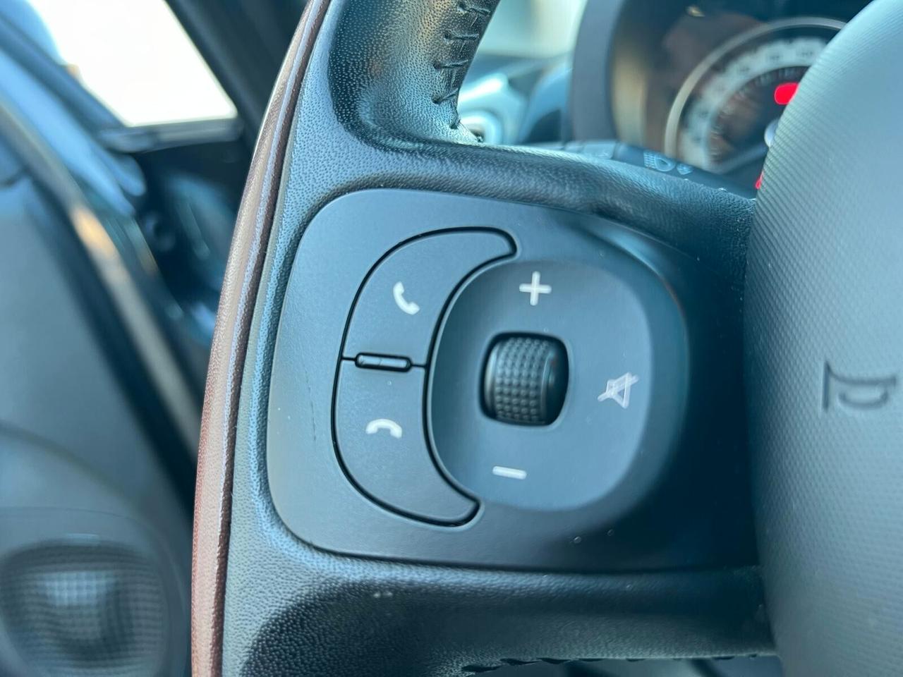 Fiat 500L 1.6 Multijet 120 CV Trekking Tetto panoramico