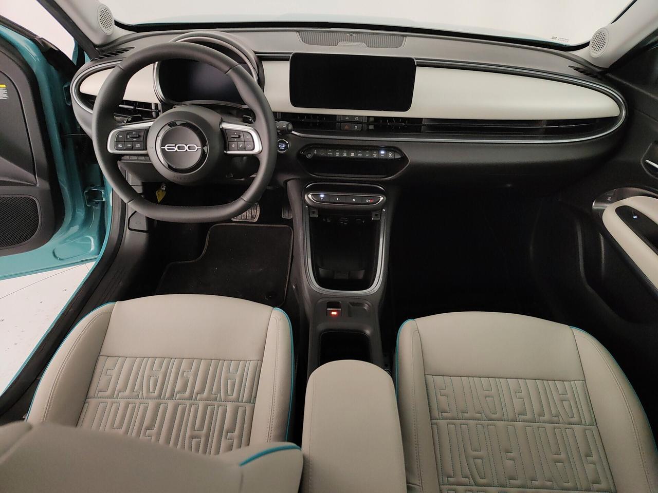 Fiat 600 Hybrid 136 CV DCT MHEV La Prima