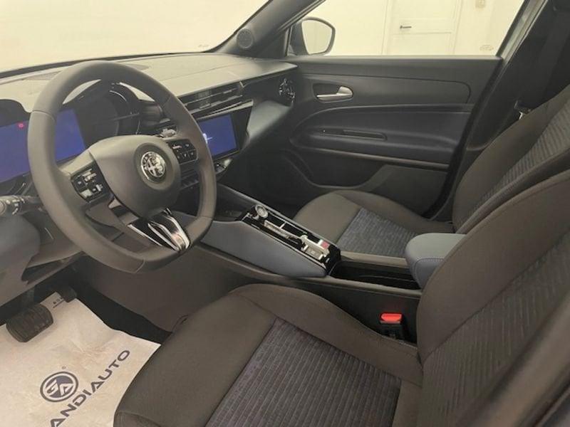 Alfa Romeo Junior Ibrida My25 Ibrida 1.2145cv Hybrid Edct6