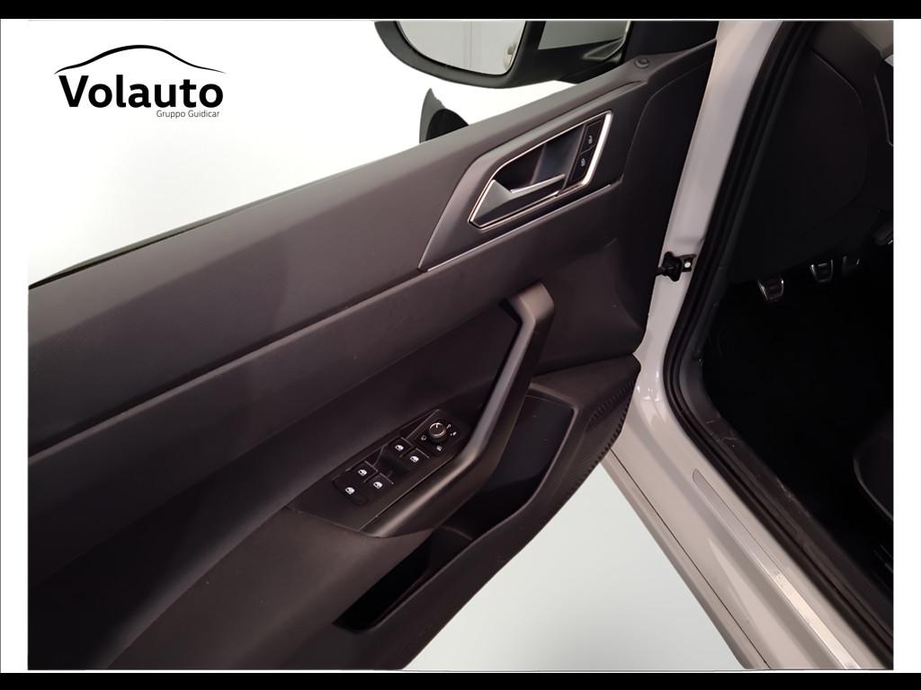 VOLKSWAGEN Taigo - Taigo 1.0 tsi R-Line 110cv
