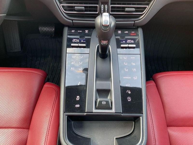 Porsche Macan 2.0 265cv pdk