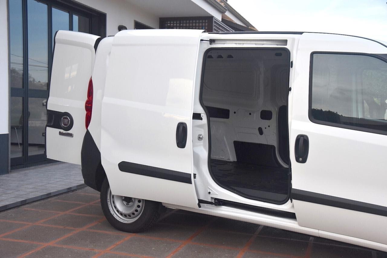 Fiat Doblo 1.6 mtj 105cv Maxi Passo Lungo