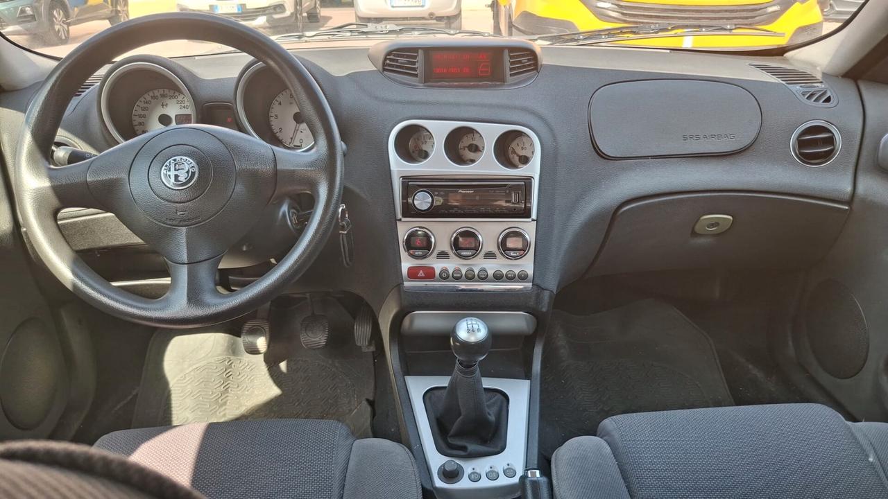 Alfa Romeo 156 1.9 JTD Progression