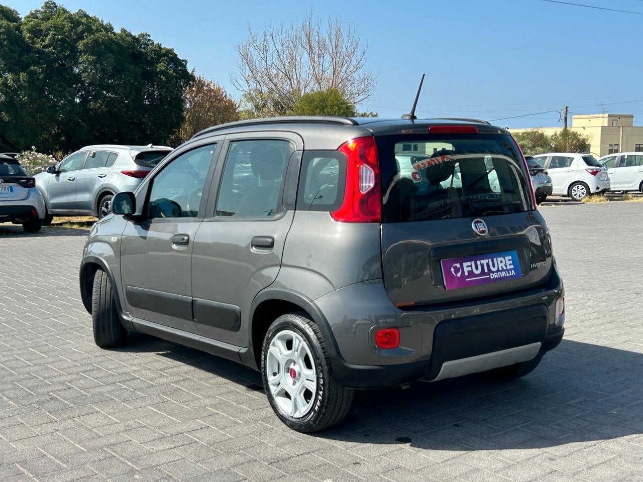 Fiat Panda 1.0 firefly hybrid