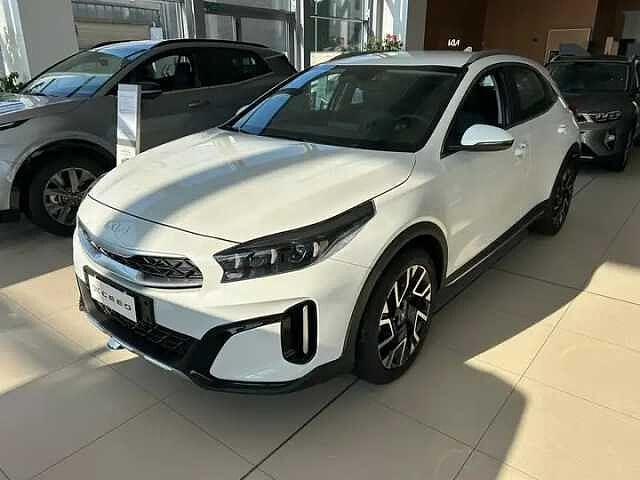 Kia XCeed 1.0 TGDi 100cv BUSINESS KM ZERO