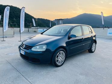 Volkswagen Golf 1.9 TDI 5porte SportLine