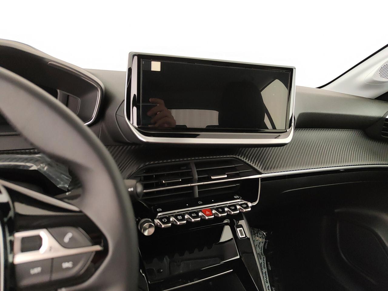 Peugeot 208 motore elettrico 136 CV 5 porte Allure