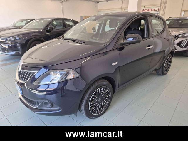 LANCIA Ypsilon 1.0 FireFly 5 porte S&S Hybrid Ecochic Silver