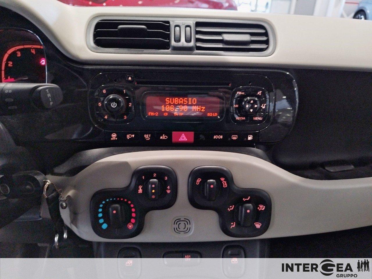 FIAT Panda 1.2 easypower Lounge Gpl 69cv E6