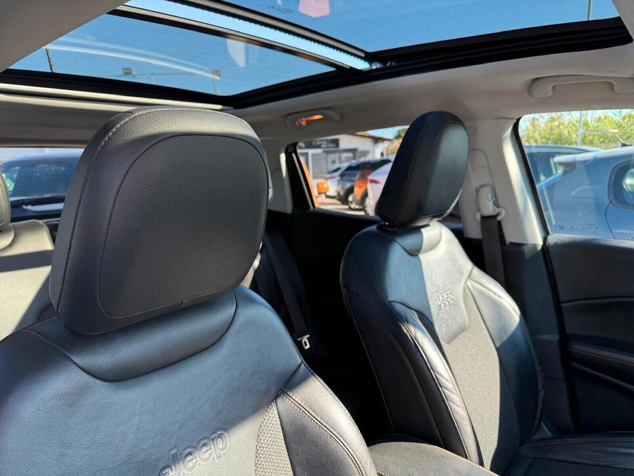 Jeep Compass 2.0 Multijet II aut. 4WD Limited Tetto navi pelle