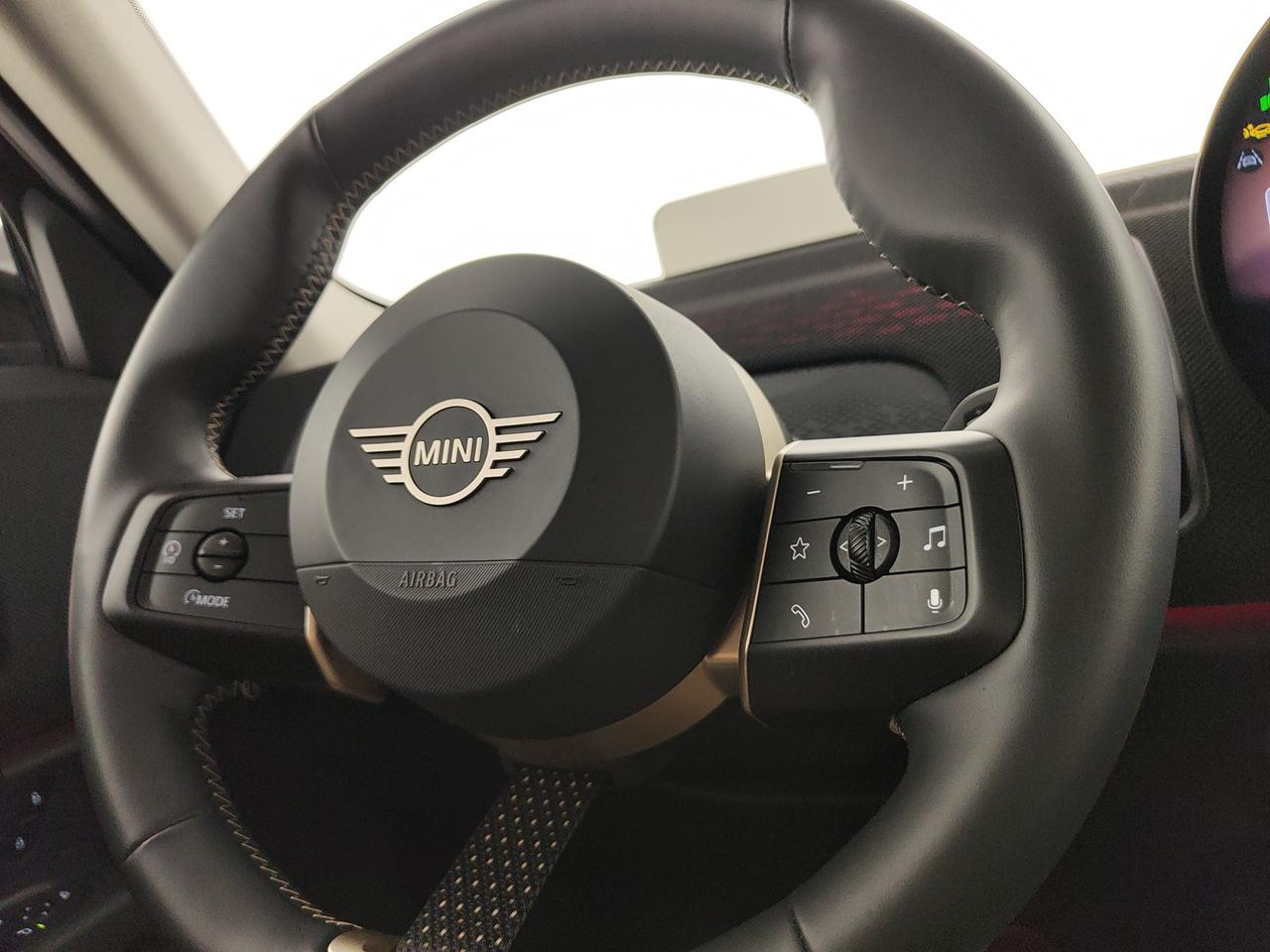 MINI Mini Countryman 2.0 48V D Classic auto