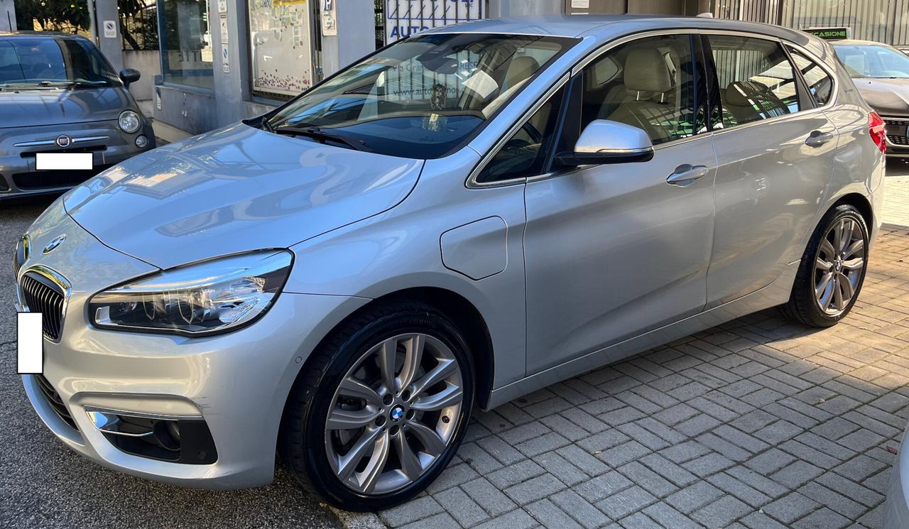 BMW 225 XE ACTIVE TOURER 1.5 IBRIDA BENZINA/ELETTRICA - CAMBIO AUTOMATICO - TRAZIONE INTEGRALE - ANCHE PER NEOPATENTATI - 2016
