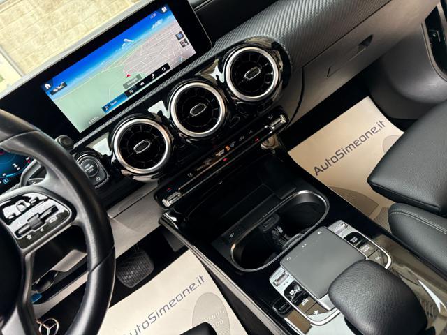 MERCEDES-BENZ A 200 d Automatic Business Extra MONITOR 10,25''