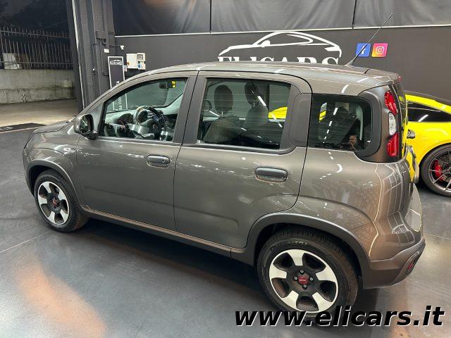 FIAT Panda 1.0 FireFly S&S Hybrid City Cross