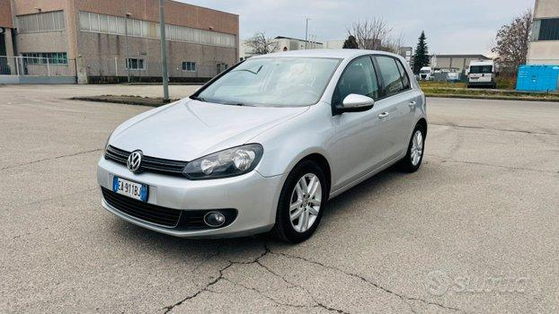 Volkswagen Golf 1.6 Benzina/Gpl