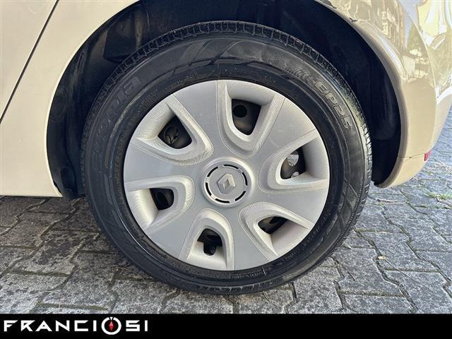 RENAULT Clio 0.9 tce energy Life Gpl 90cv