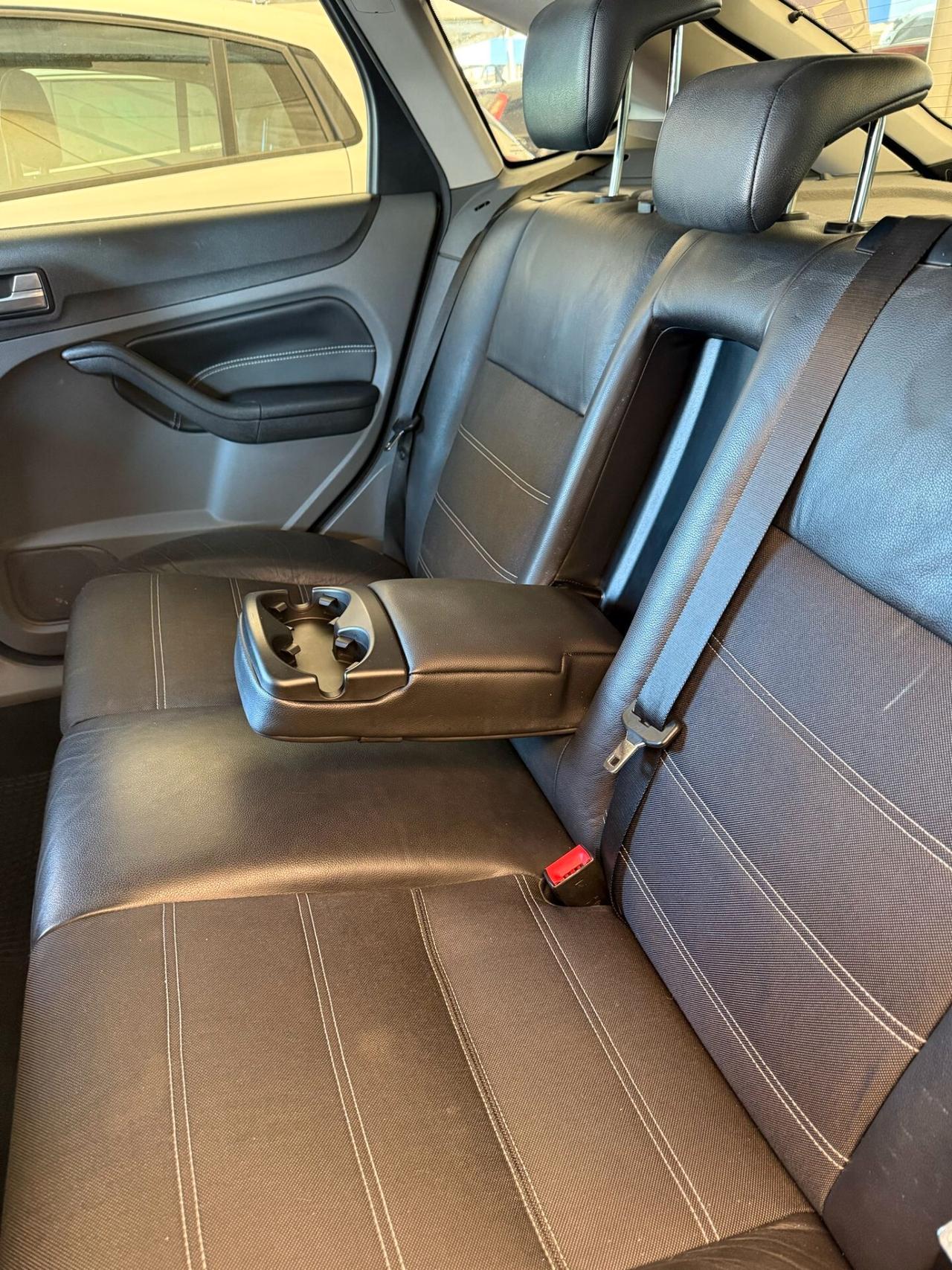 FORD FOCUS 1,6 DIESEL