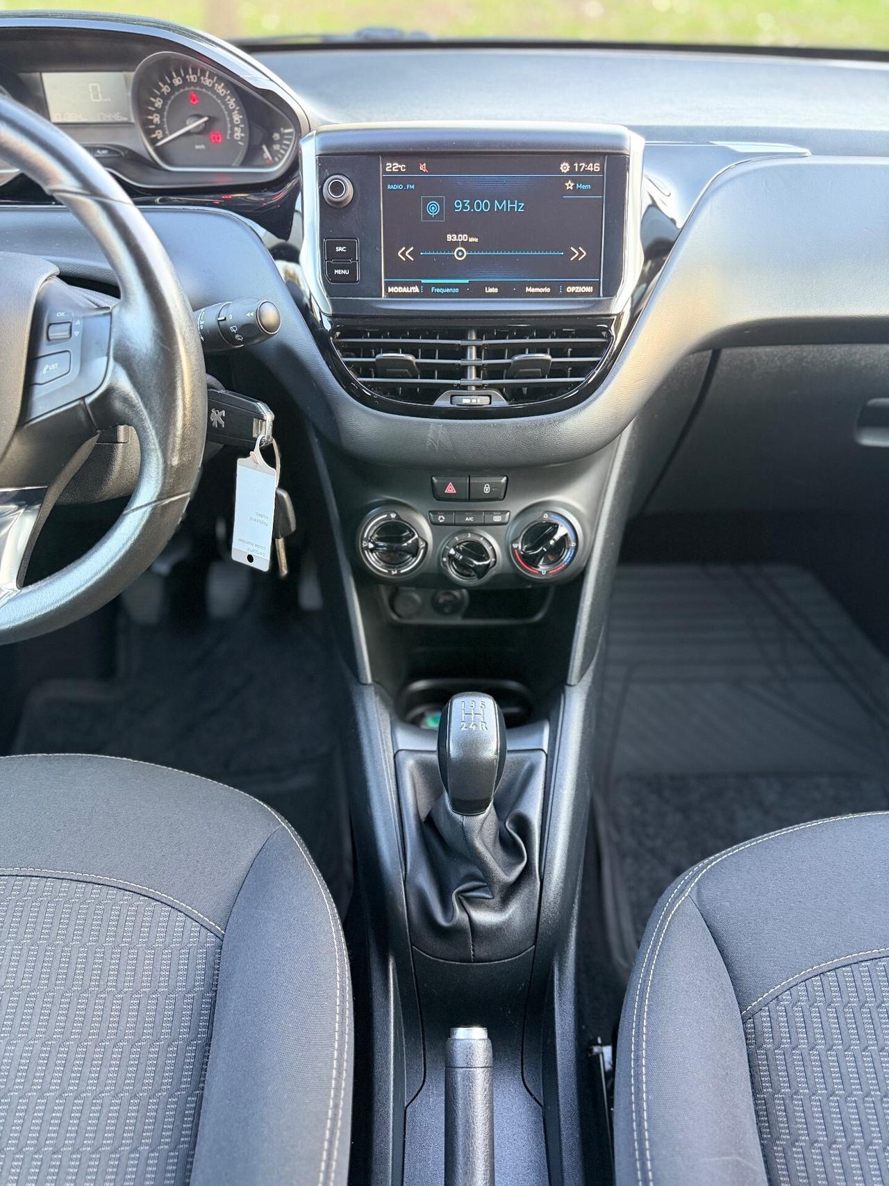 Peugeot 208 PureTech 100 Stop&Start 5 porte Allure