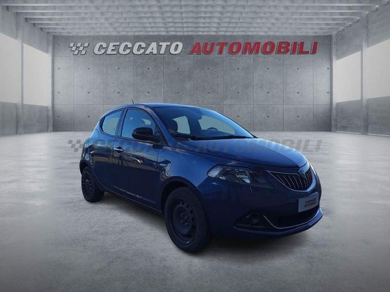 Lancia Ypsilon Ypsilon 1.0 firefly hybrid Silver s&s 70cv 5p.ti