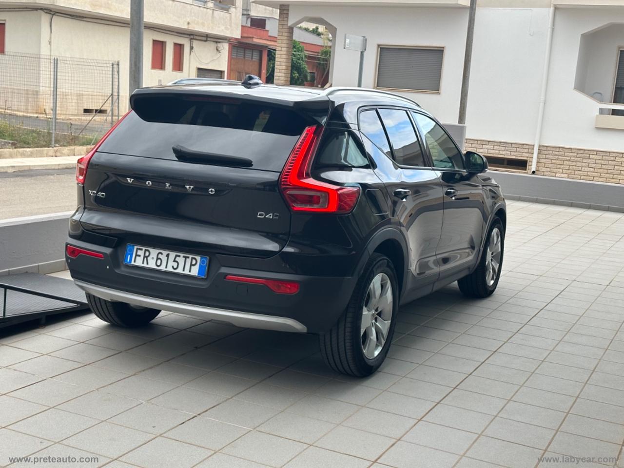 VOLVO XC40 D4 AWD Geartronic Business