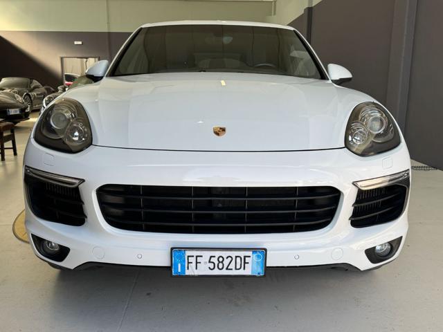 PORSCHE Cayenne 3.0 Diesel Platinum Edition