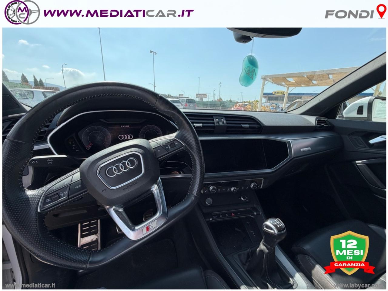 AUDI Q3 35 TDI quattro S tronic Business