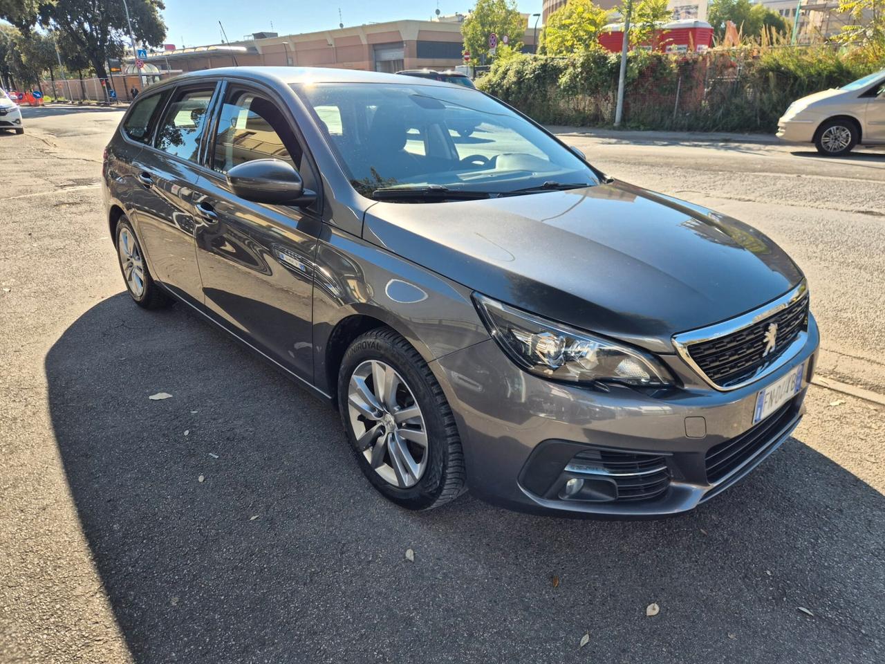 Peugeot 308 BlueHDi 130 S&S SW Allure