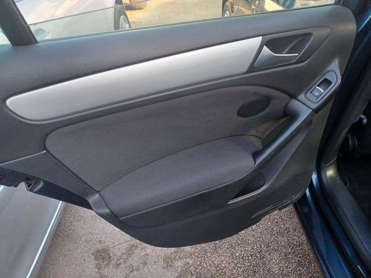 Volkswagen Golf 2.0 TDI 5p. Highline UNICO PROP