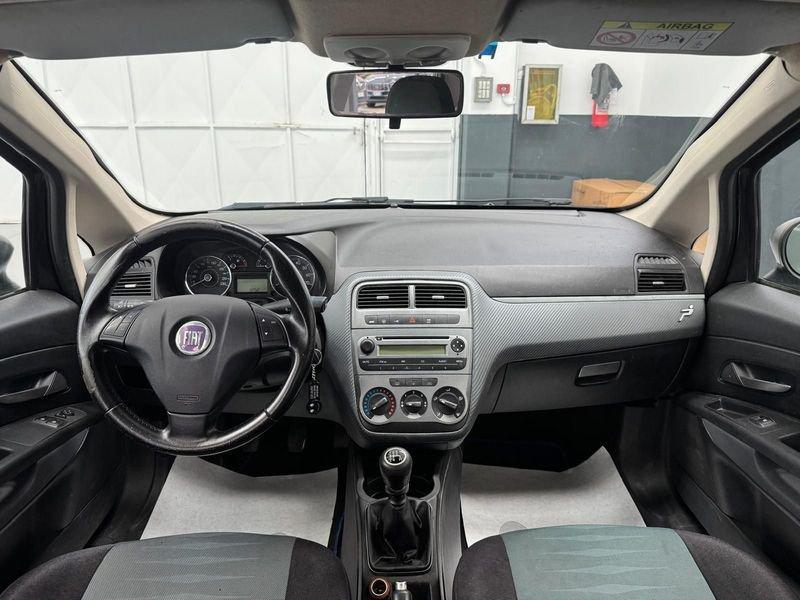 FIAT Grande Punto Grande Punto 5p 1.2 Active c/clima 65cv