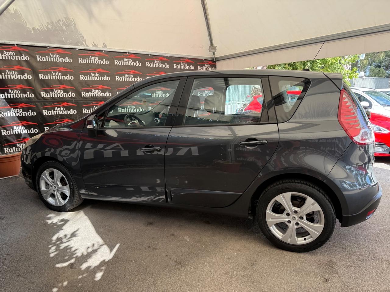 Renault Scenic X-Mod 1.5 dCi 110CV Luxe