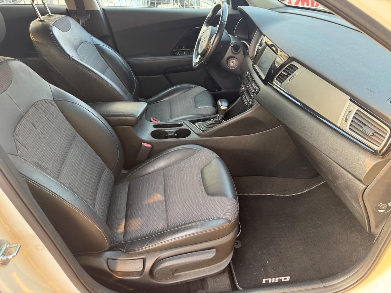 Kia Niro 1.6 GDi DCT HEV IBRIDA garanzia 12 mesi