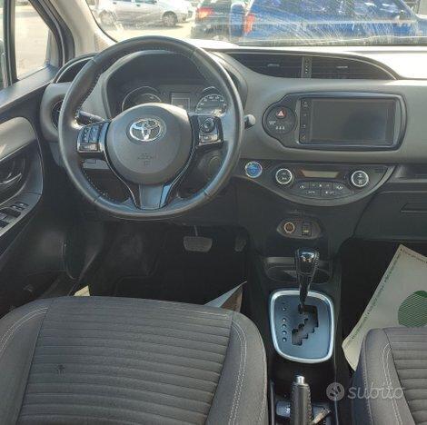 Toyota Yaris 1.5 Hybrid 5 porte Active