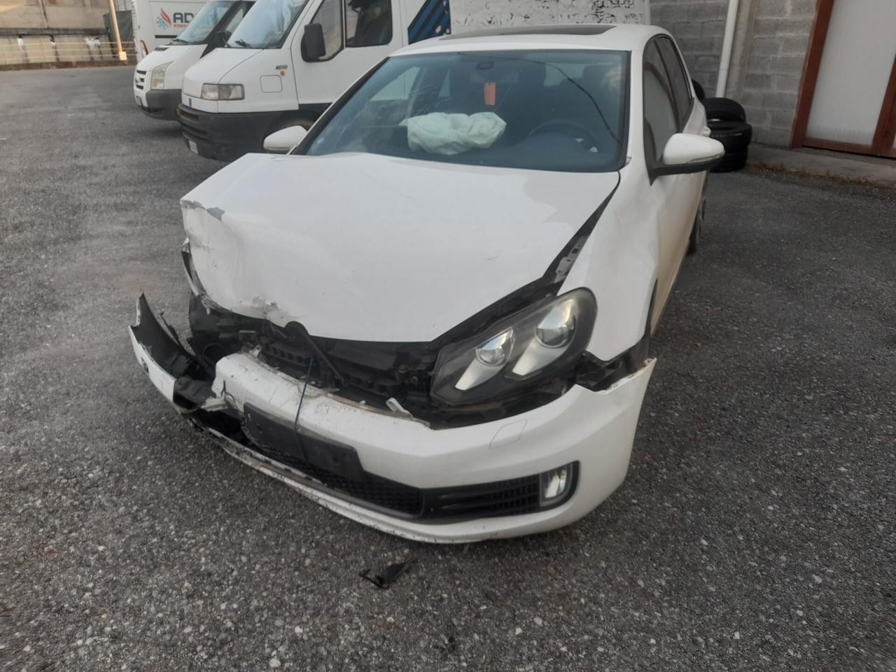 Volkswagen Golf GTI 2.0 TSI DSG 5p.