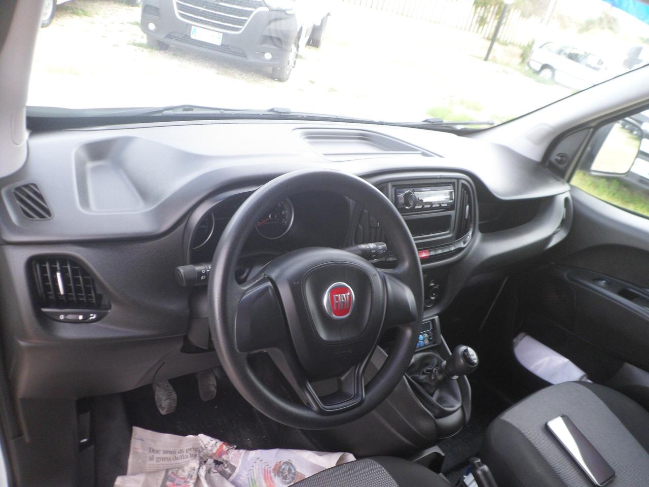Fiat Doblo furgone frigo coibentato
