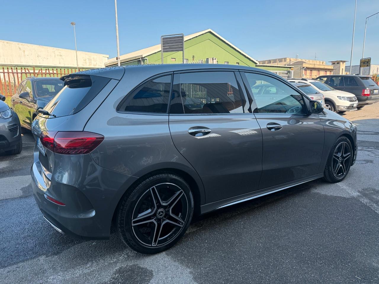 Mercedes-Benz B 180 AMG Line Premium Plus auto/ KM CERTIFICATI