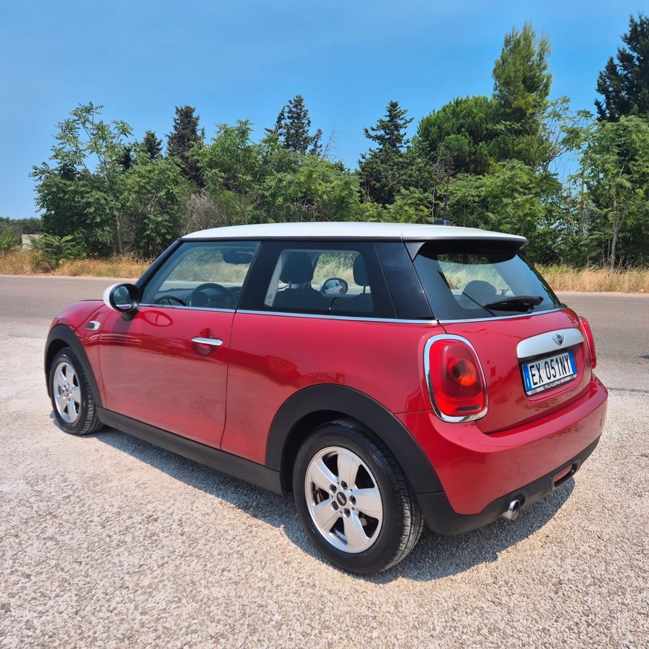 Mini 1.5 Cooper D 126.000 Km