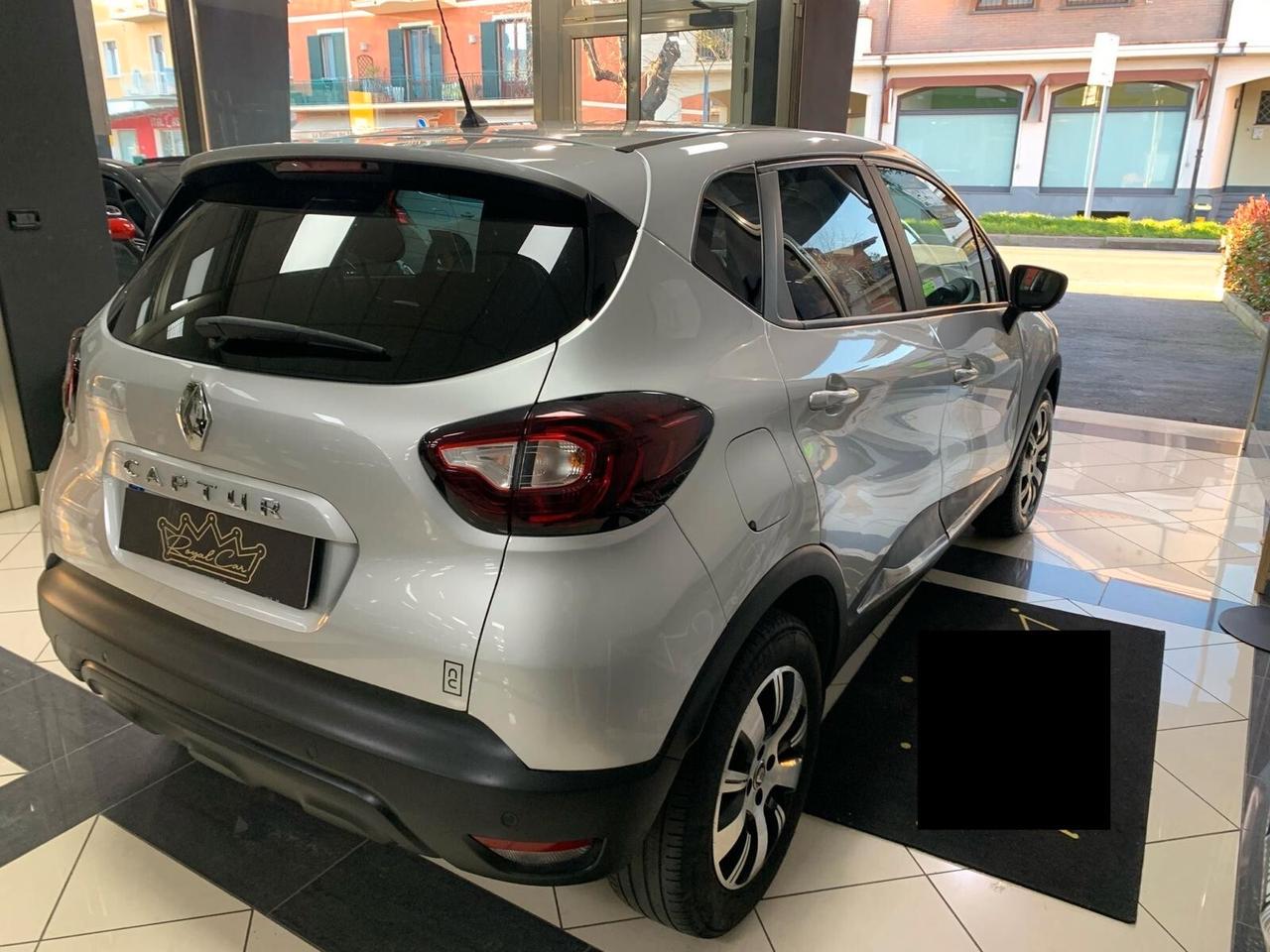 Renault Captur dCi 8V 110 CV Start&Stop Energy Initiale Paris