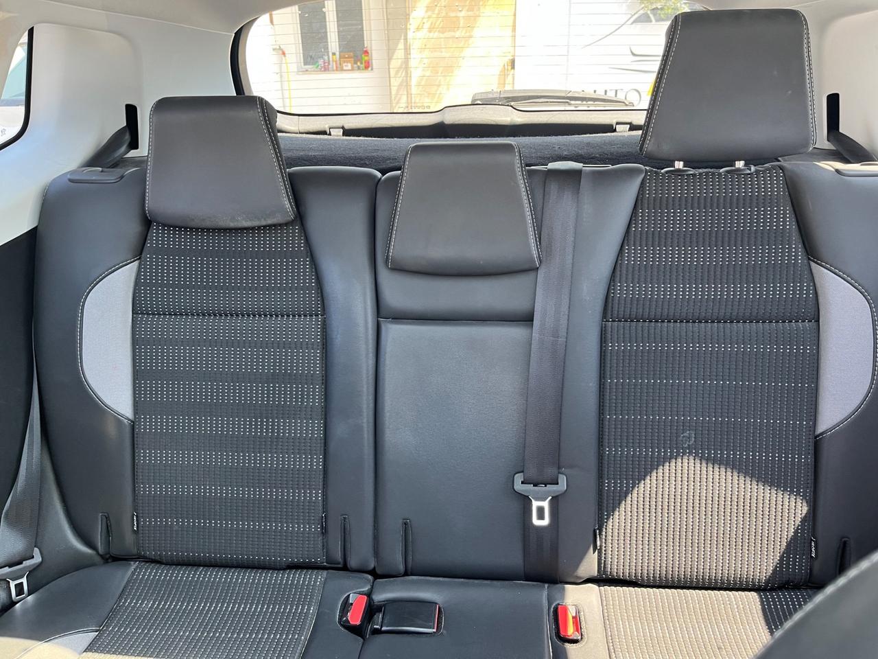 Peugeot 2008 BlueHDi 100 GT Line Unipro 2016